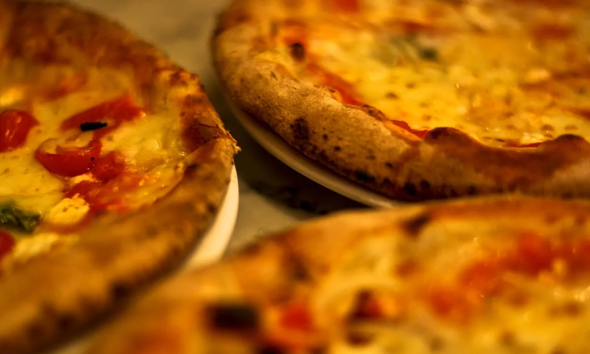 Pizza food typical of Apache Pizza